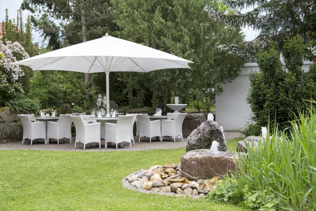 Hotel-Restaurant Arneggers Adler Tiefenbronn Εξωτερικό φωτογραφία